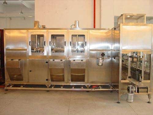 Automatic 20 Liter Jar’s Rinsing Filling And Capping Machine 200-240 JH Manufacturers & Exporters from India